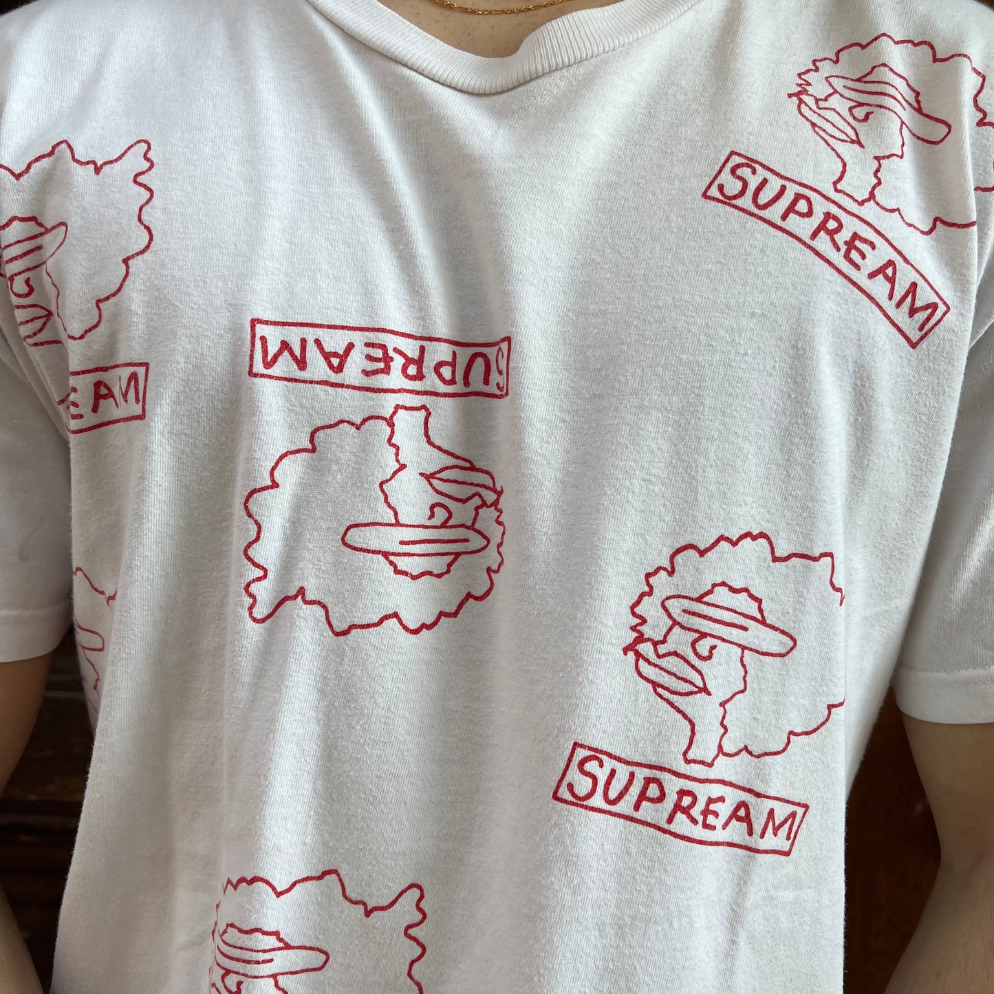T-shirt Supreme Gonz logo blanc - M
