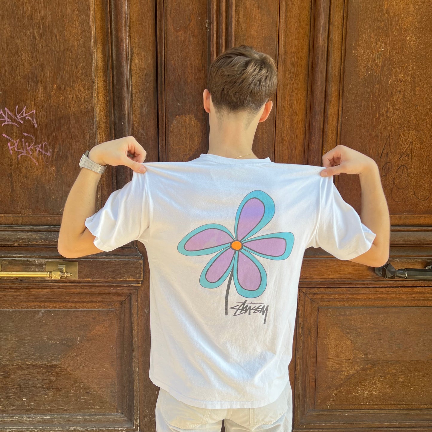T-shirt Stussy Flowers blanc - M
