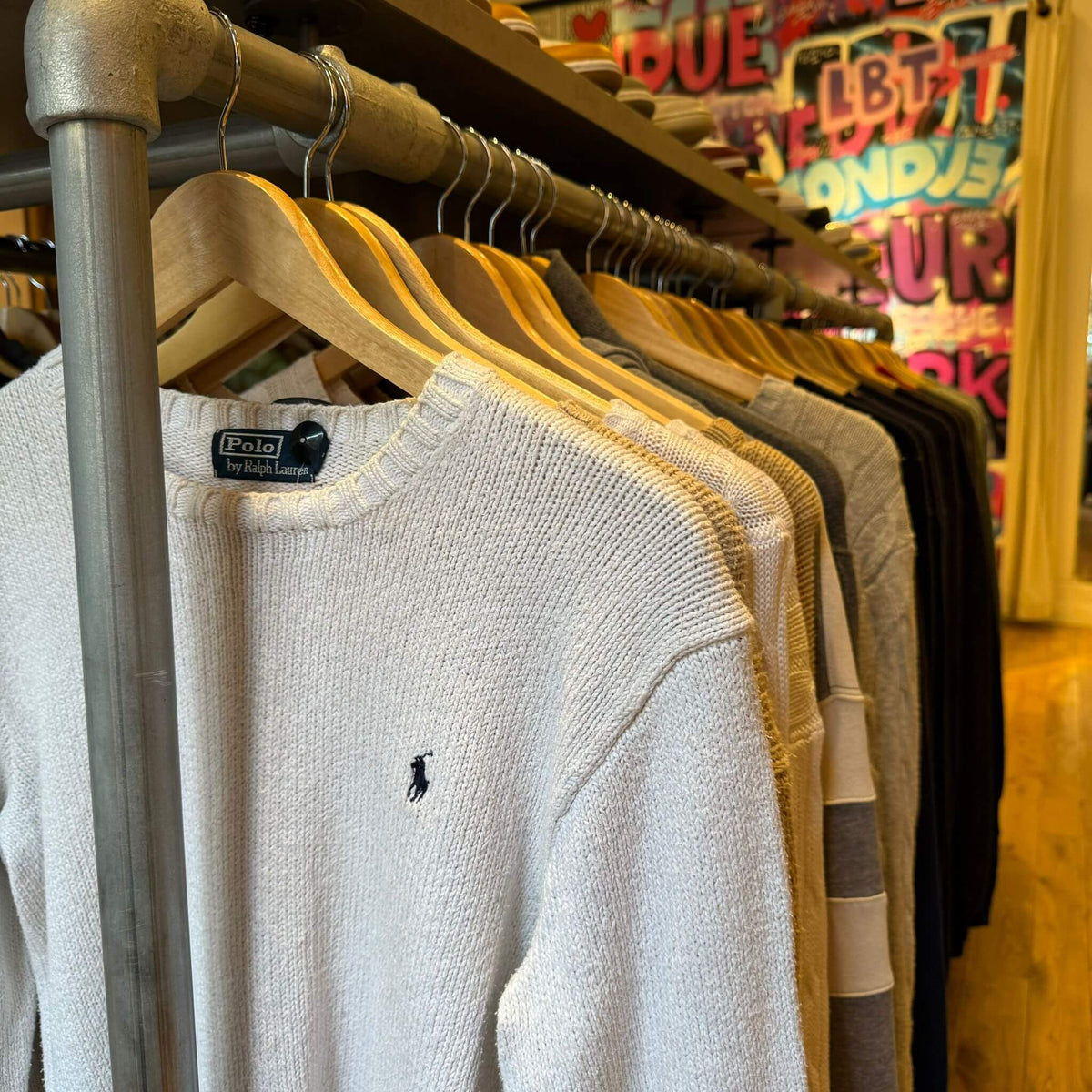 friperie lyon premium vintage streetwear Image