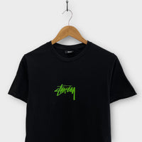 T-Shirt Stussy Noir Spellout Vert