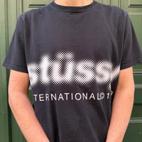 T-shirt Stussy International noir - M