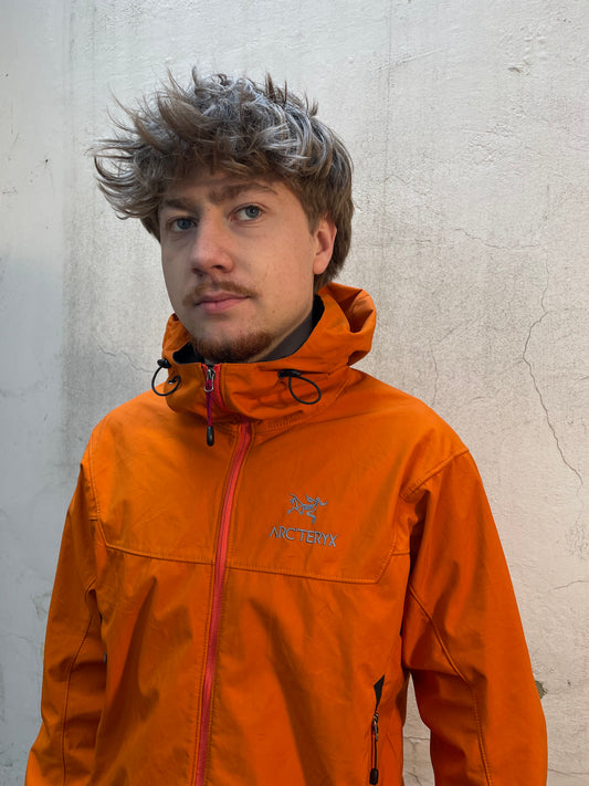 Veste Arc'Teryx vintage orange de 2014 - L