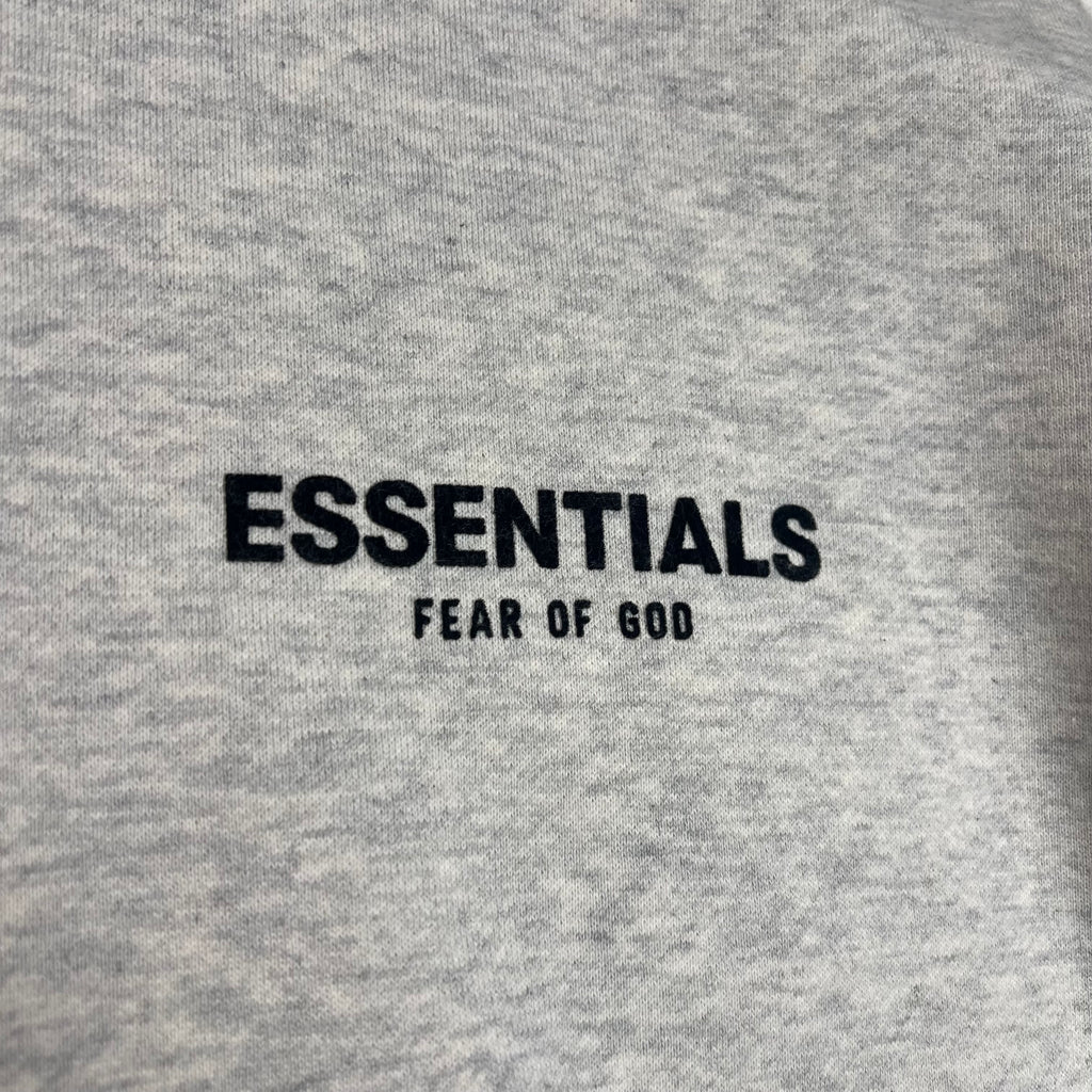 Sweat ESSENTIALS M gris