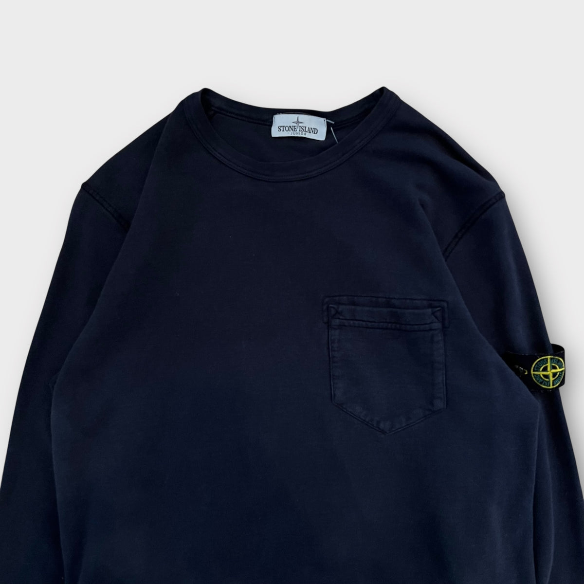 Sweat navy Stone Island poche à l'avant - S/M