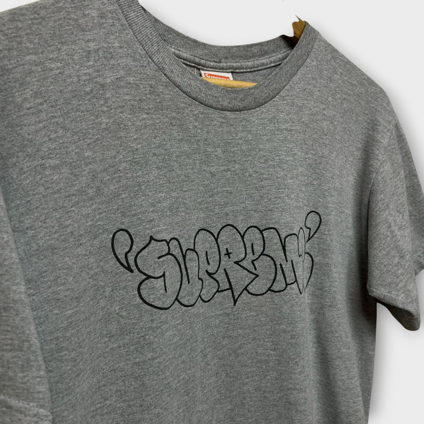 T-shirt vintage  Supreme Ja Graffiti de 2008 gris - M