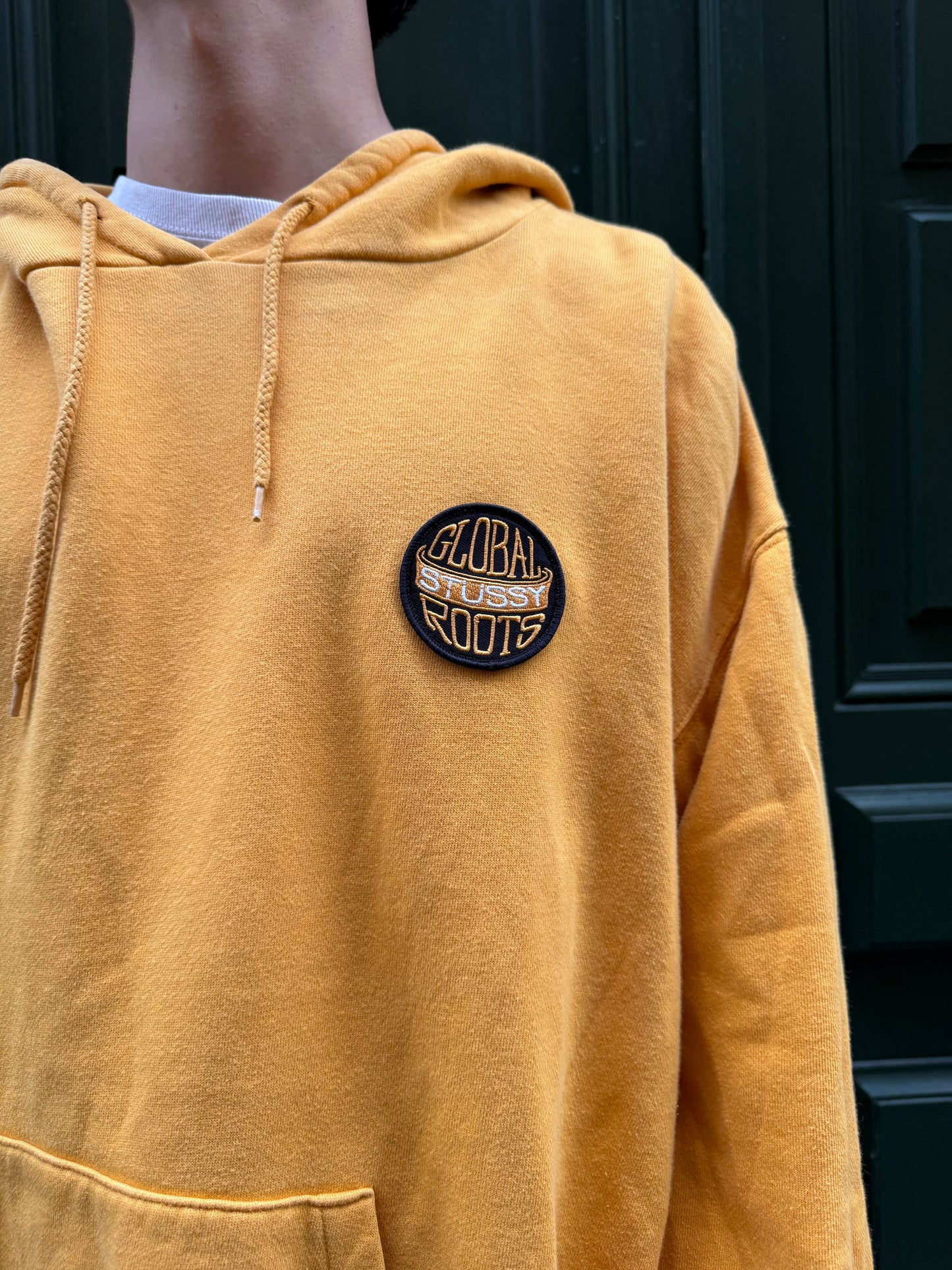 Hoodie Stussy jaune "global roots" - S