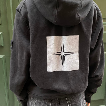 Hoodie Stone Island noir logo devant / derrière - S