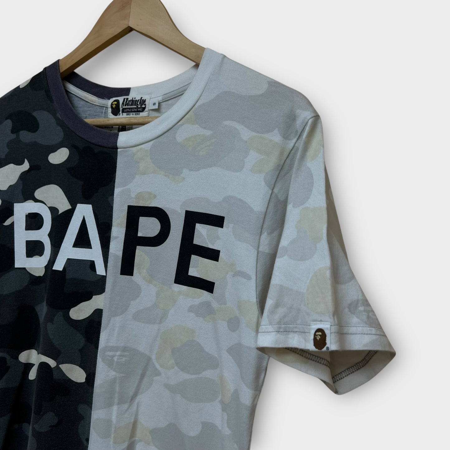 T-shirt Bape Split logo - S