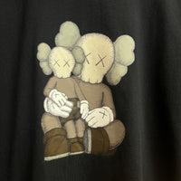 UNIQLO Tee Black Kaws Graphic Two Guys Front motifs - XL