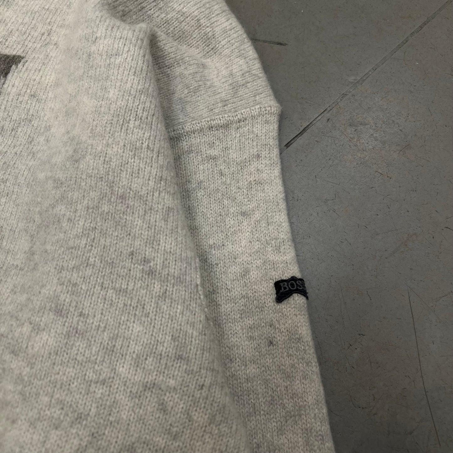 Pull Hugo Boss vintage Pule laine vierge Made in Allemagne - XL