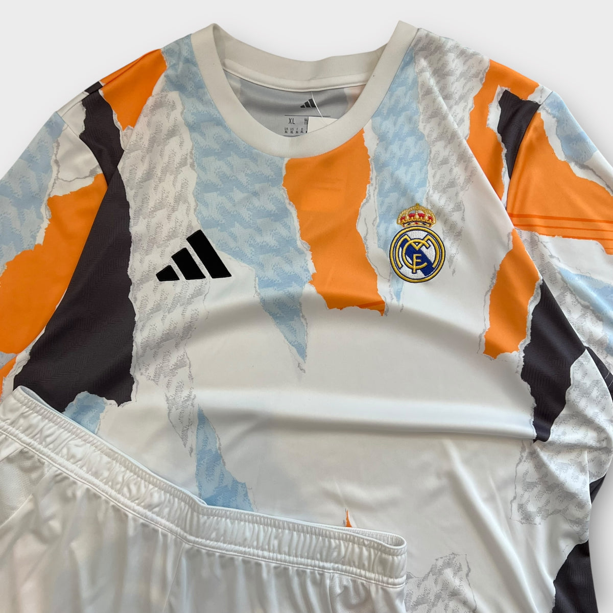 Maillot Adidas Real Madrid Echauffement 2024/25 - XL
