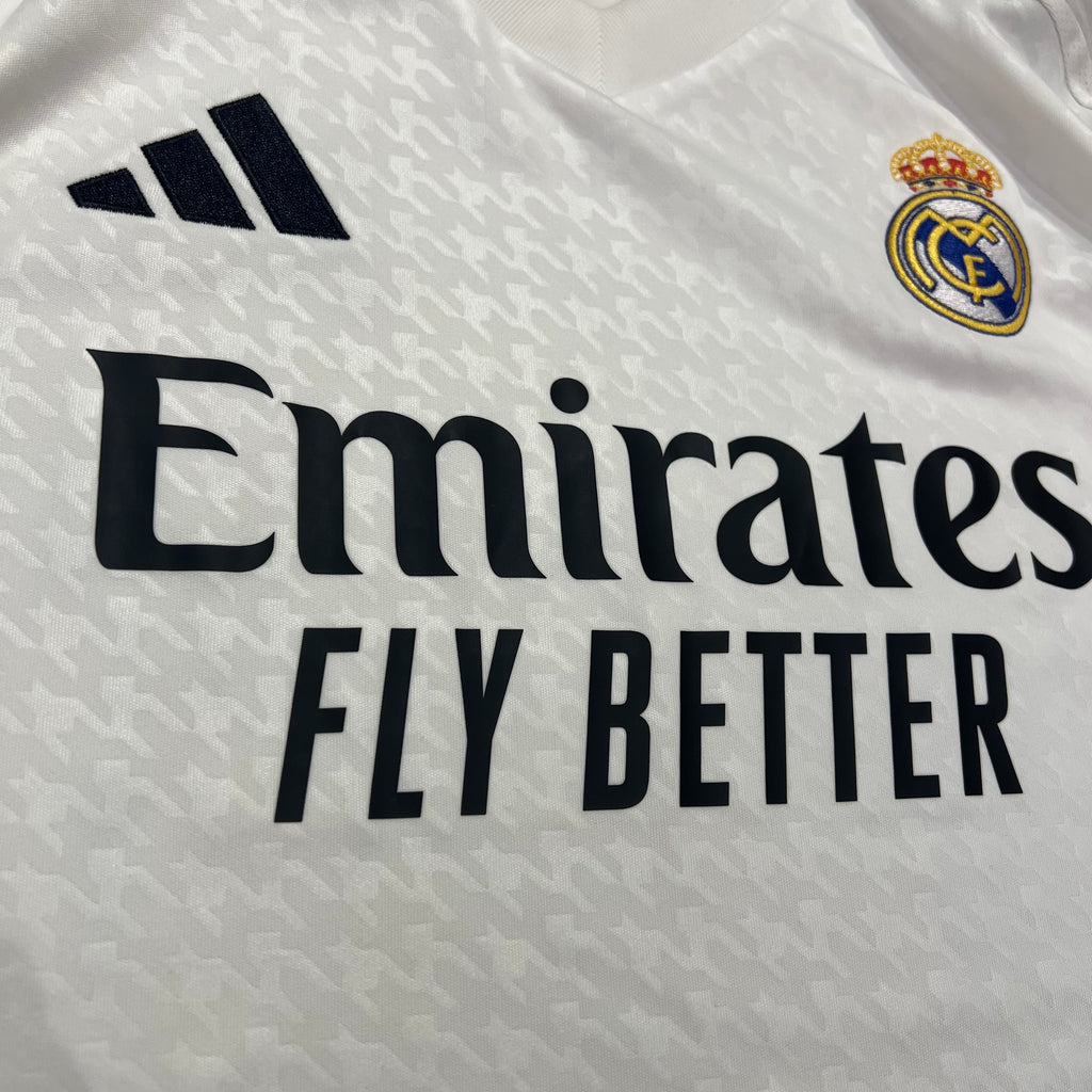 Maillot Adidas Real Madrid 2024/25 Neuf  - L
