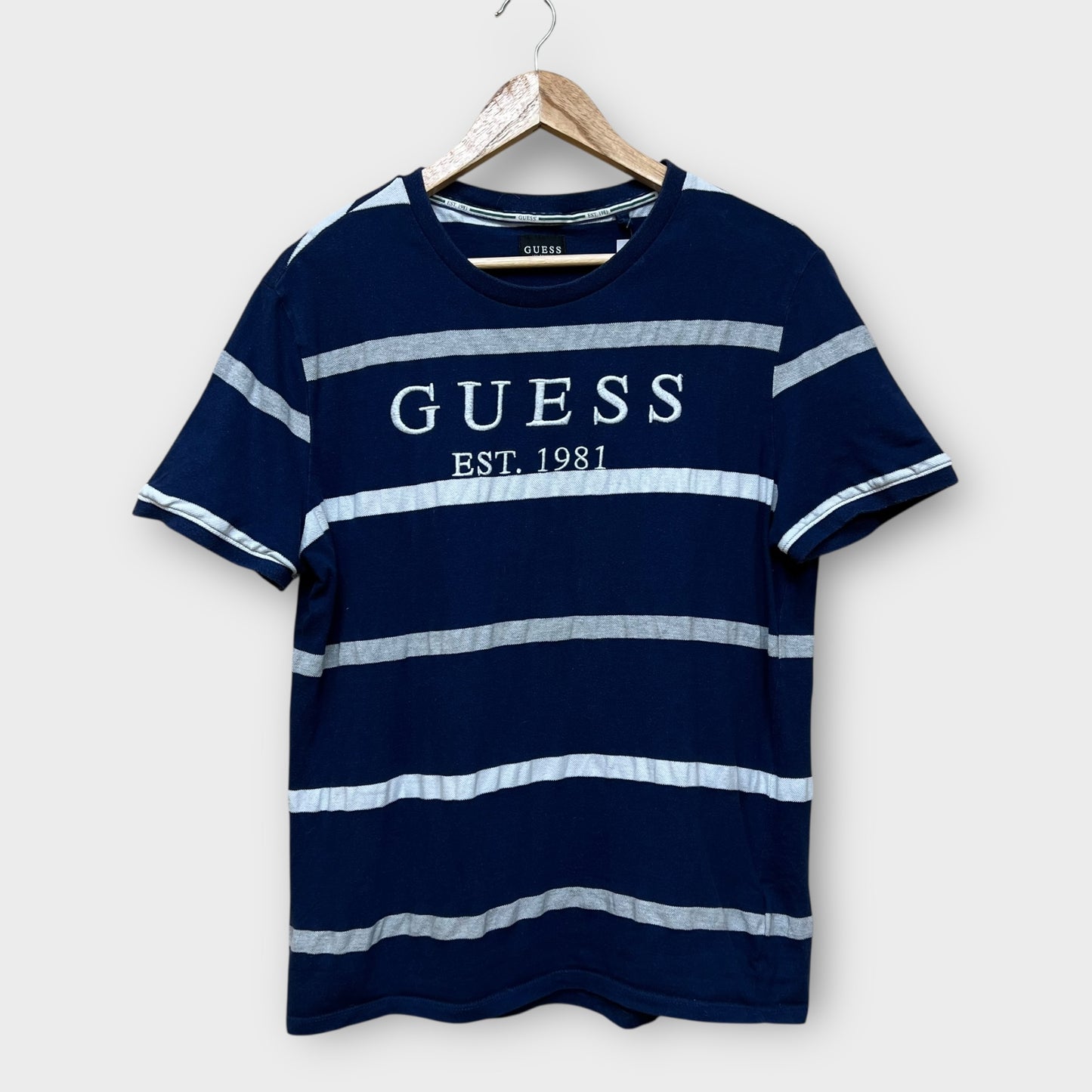 T-shirt Guess Stripe - M