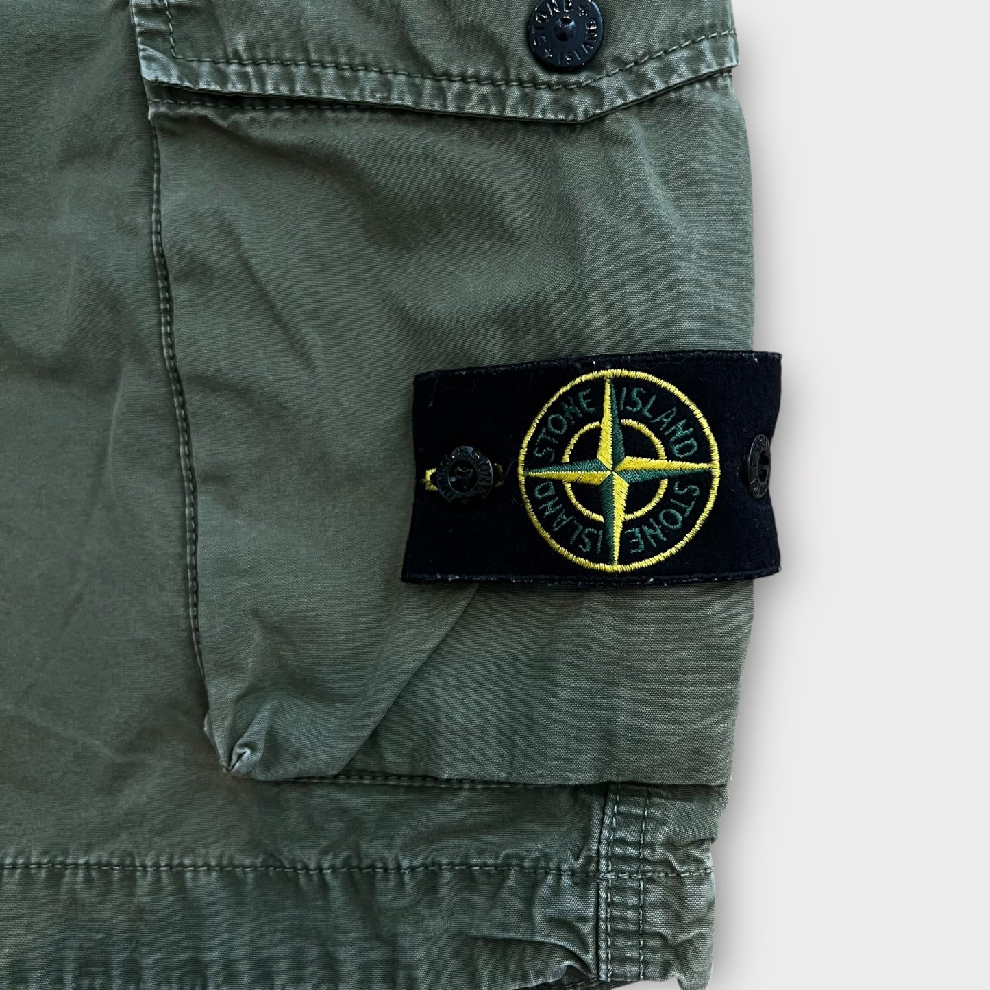 Short Cargo Stone Island Kaki - FR40