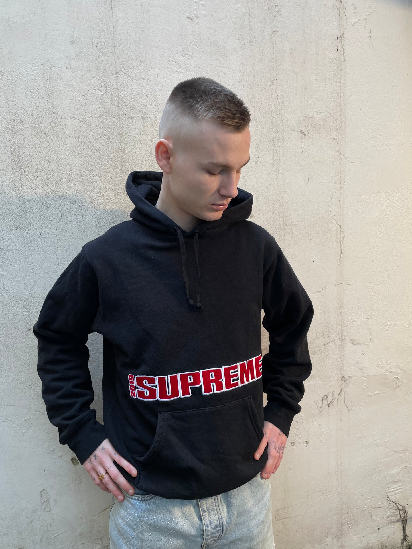 Hoodie Supreme noir "Blockbuster" 2019 - M