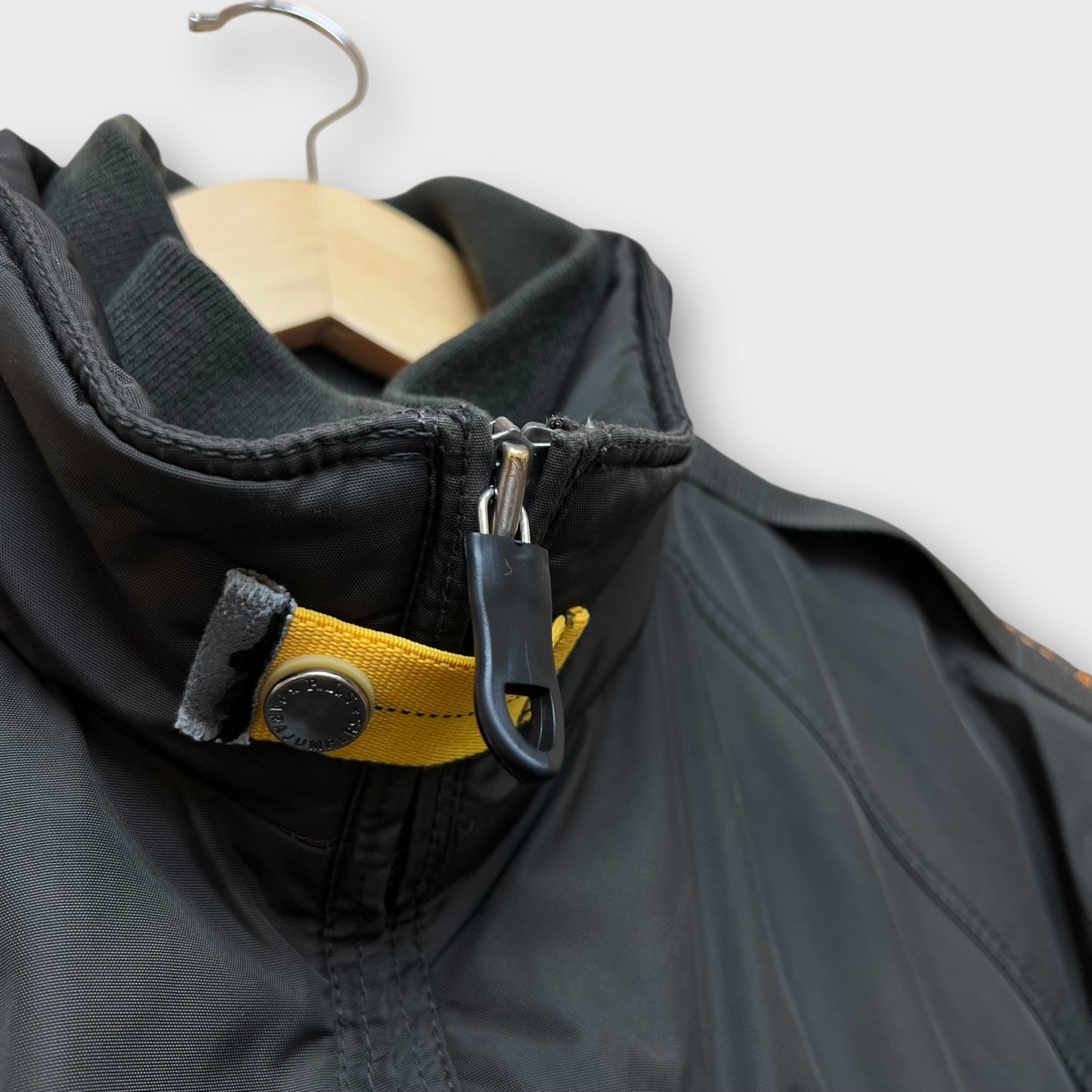 Parajumpers Master Piece kaki (used) - S