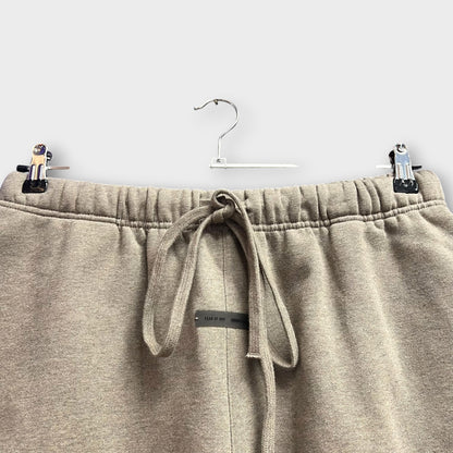 Short Essentials Gris - L