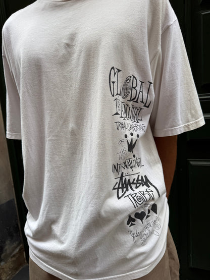 T-shirt stussy blanc "international" - XL (petit trou à l'avant)