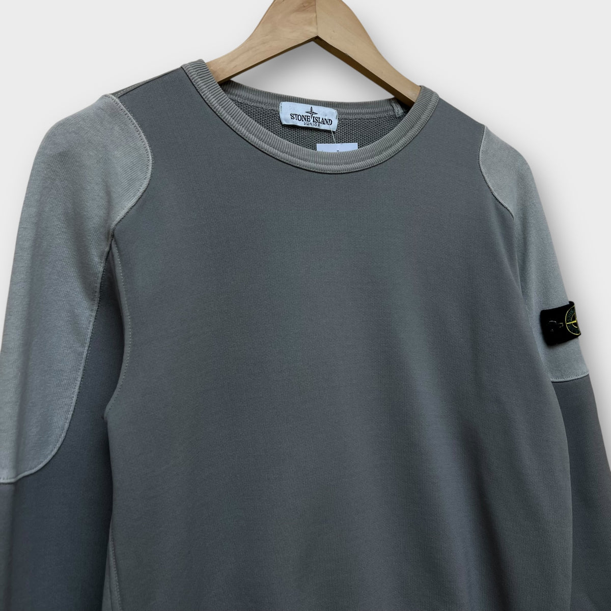 Sweat Stone Island junior gris (usure manche) - 14y (fit S)