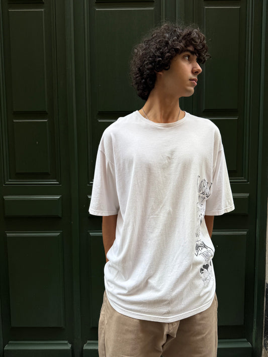 T-shirt stussy blanc "international" - XL (petit trou à l'avant)