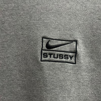 Sweat gris Nike Stussy - XL