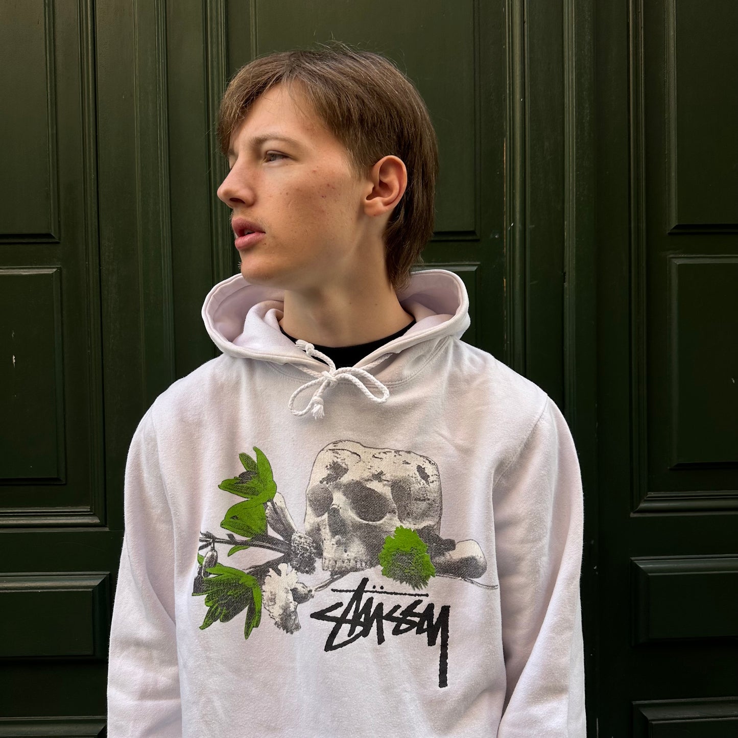 Hoodie Stussy blanc "Skull" - L