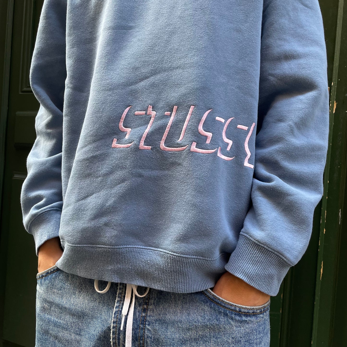 Stussy sky blue &amp; pink embroidery sweatshirt - M