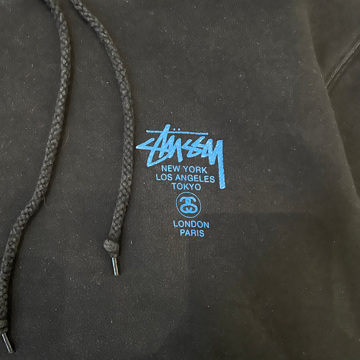 Hoodie Stussy noir new York bleu - M