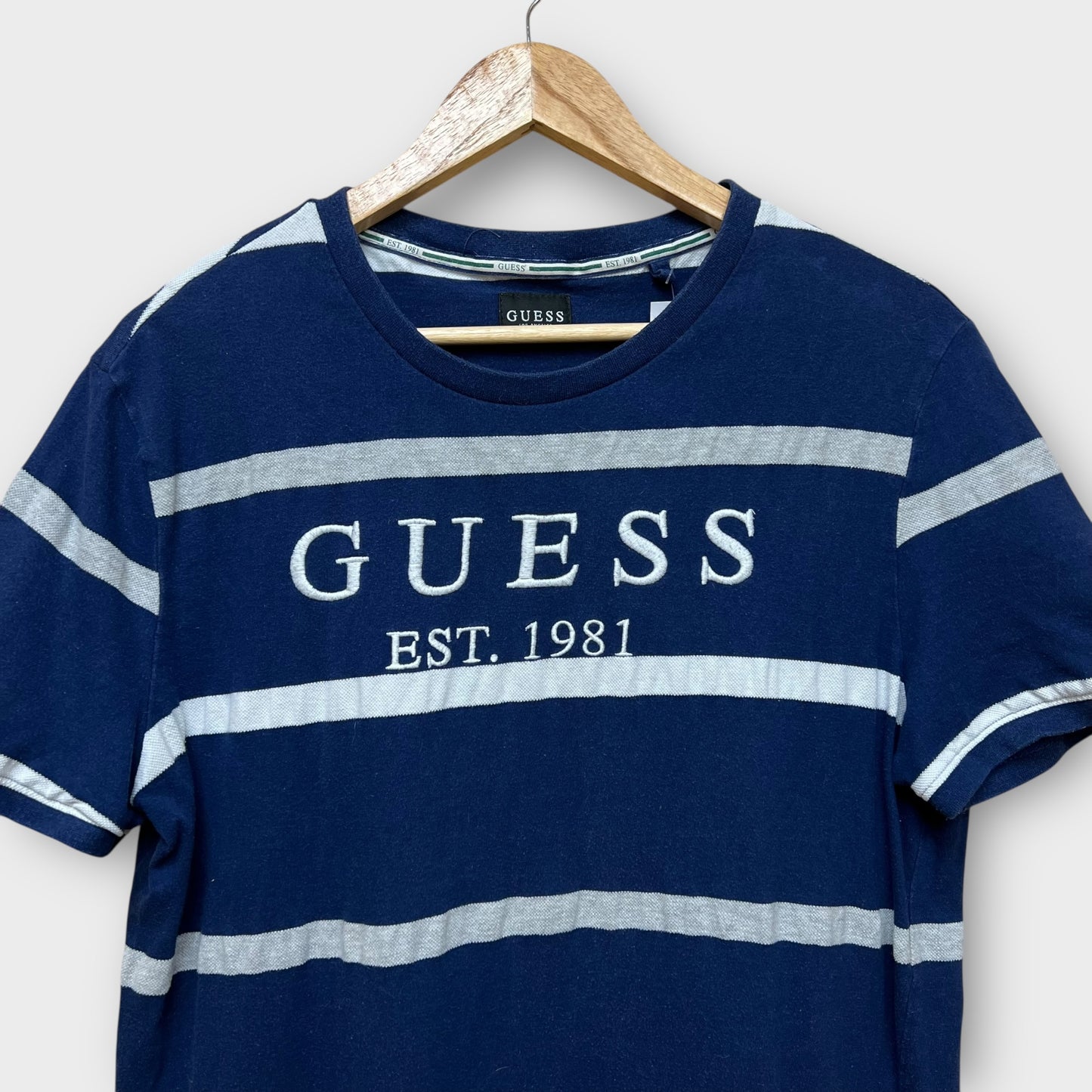 T-shirt Guess Stripe - M