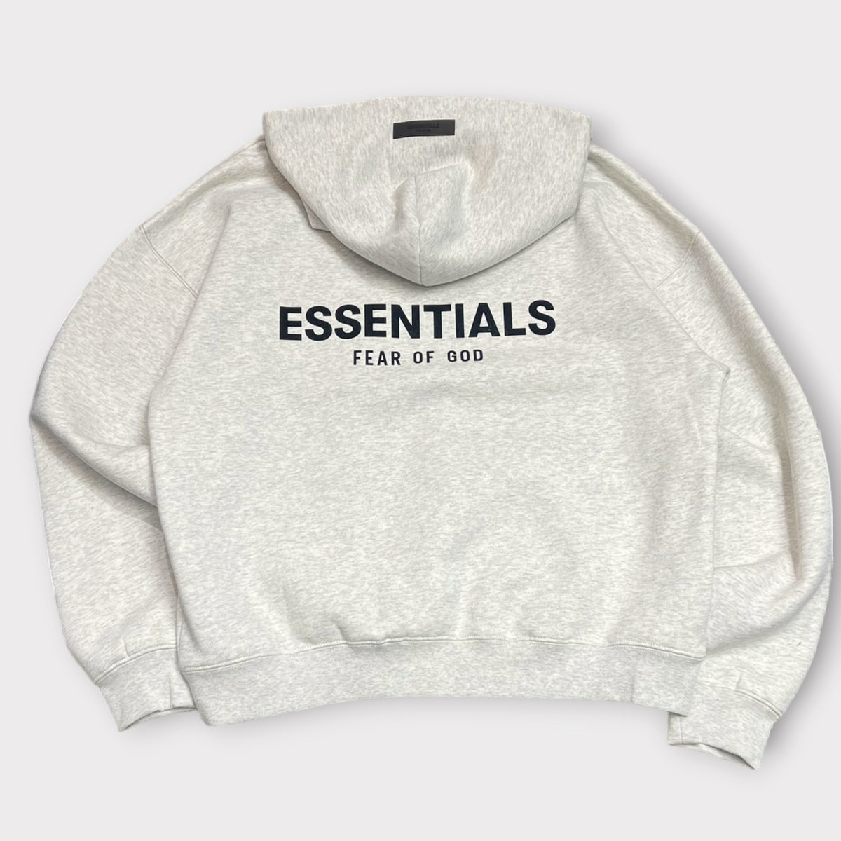 Sweat ESSENTIALS M gris