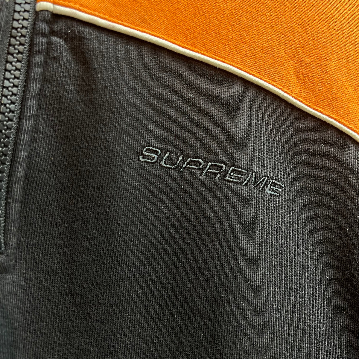 Sweat 1/4 Zip Supreme Speedway Noir - M