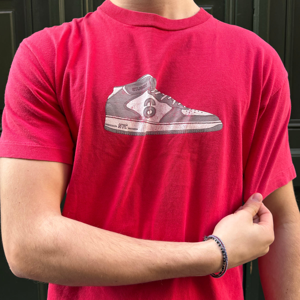 T-shirt Stussy rouge vintage "shoes" Made In USA - M