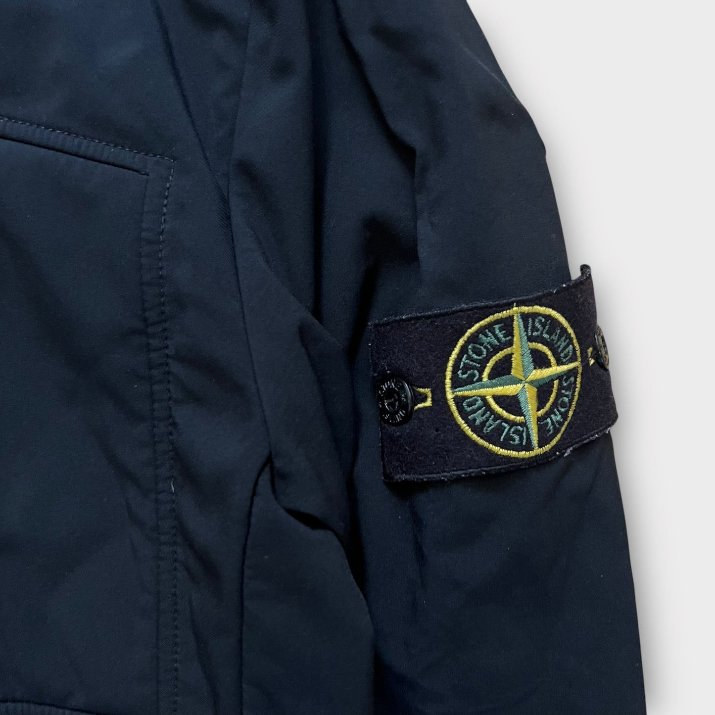 Shell Stone Island Noir - M
