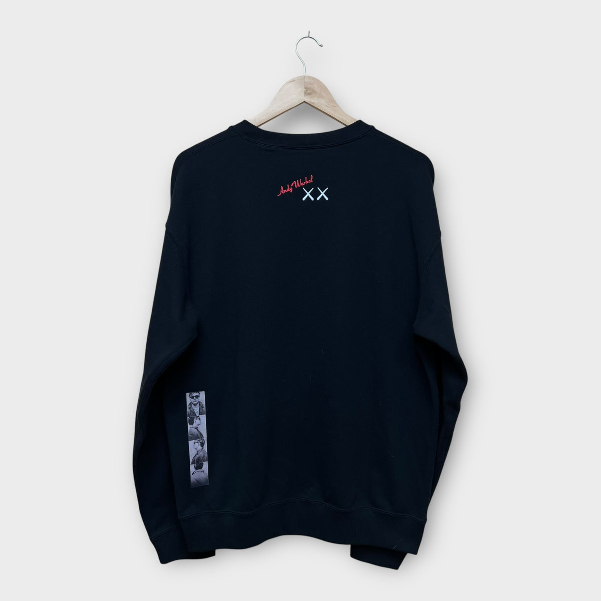 Sweat Kaws x Uniqlo x Warhol noir - M