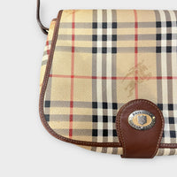 Sacoche Burberry vintage (Certificat Authenticité)