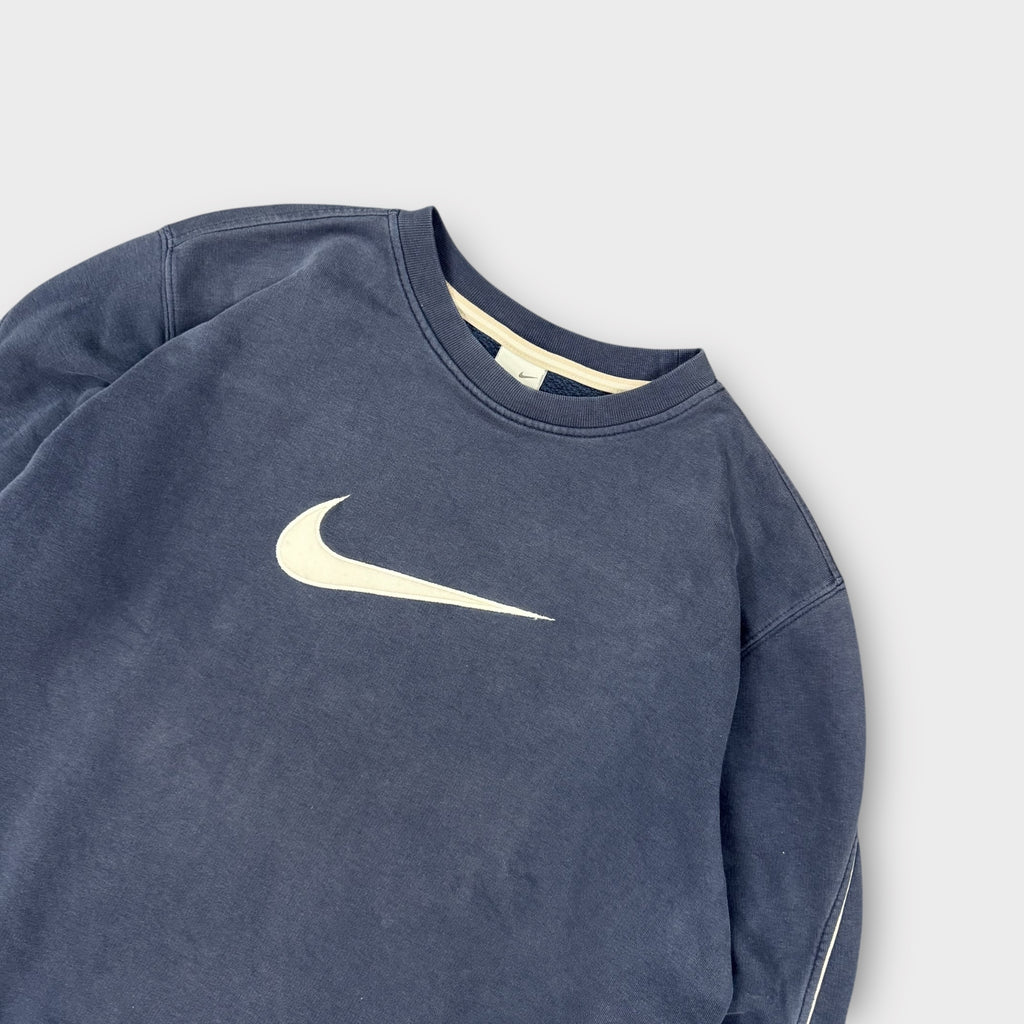Sweat Nike navy 00's  - L
(trace d'usures aux coudes)