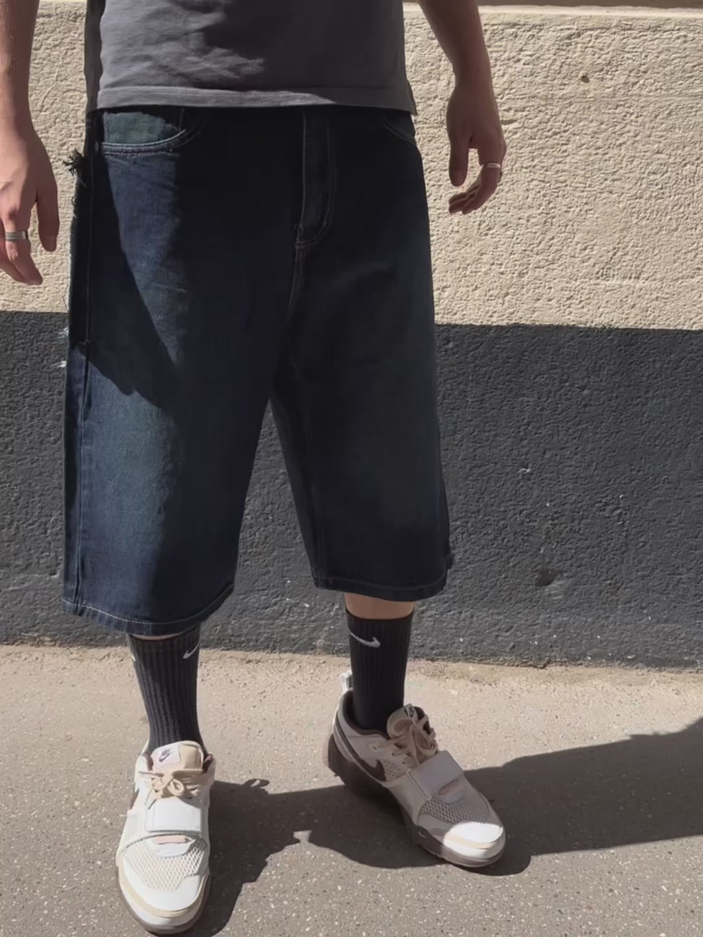 Mystery Box Short / Jort Brodé