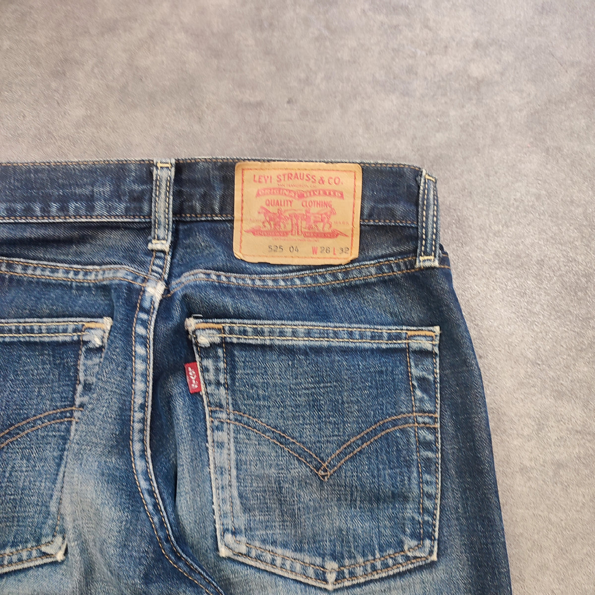 Jeans Levi's 525 vintage 90's patte d'eph W28 L32 - FR38