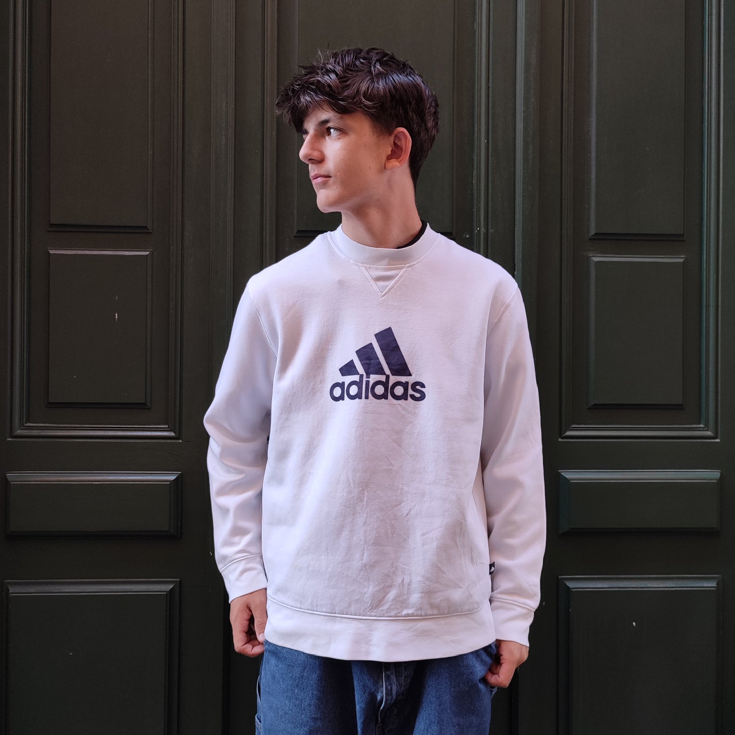 Adidas vintage 00's white sweatshirt - S